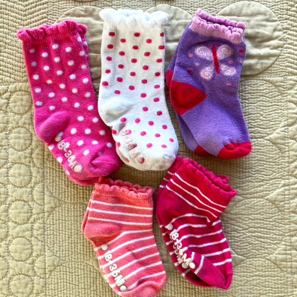 5prs. Girls 18-36mo. Socks, free w/ purchase as long as under weight limit